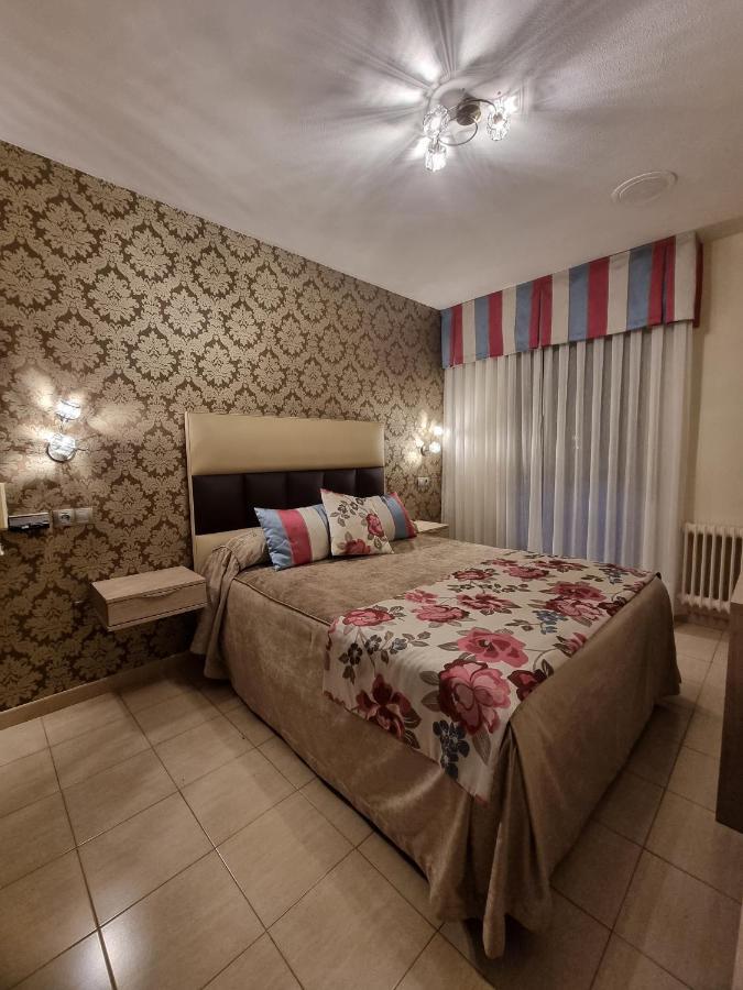 Hostal Sainz Рианьо Экстерьер фото