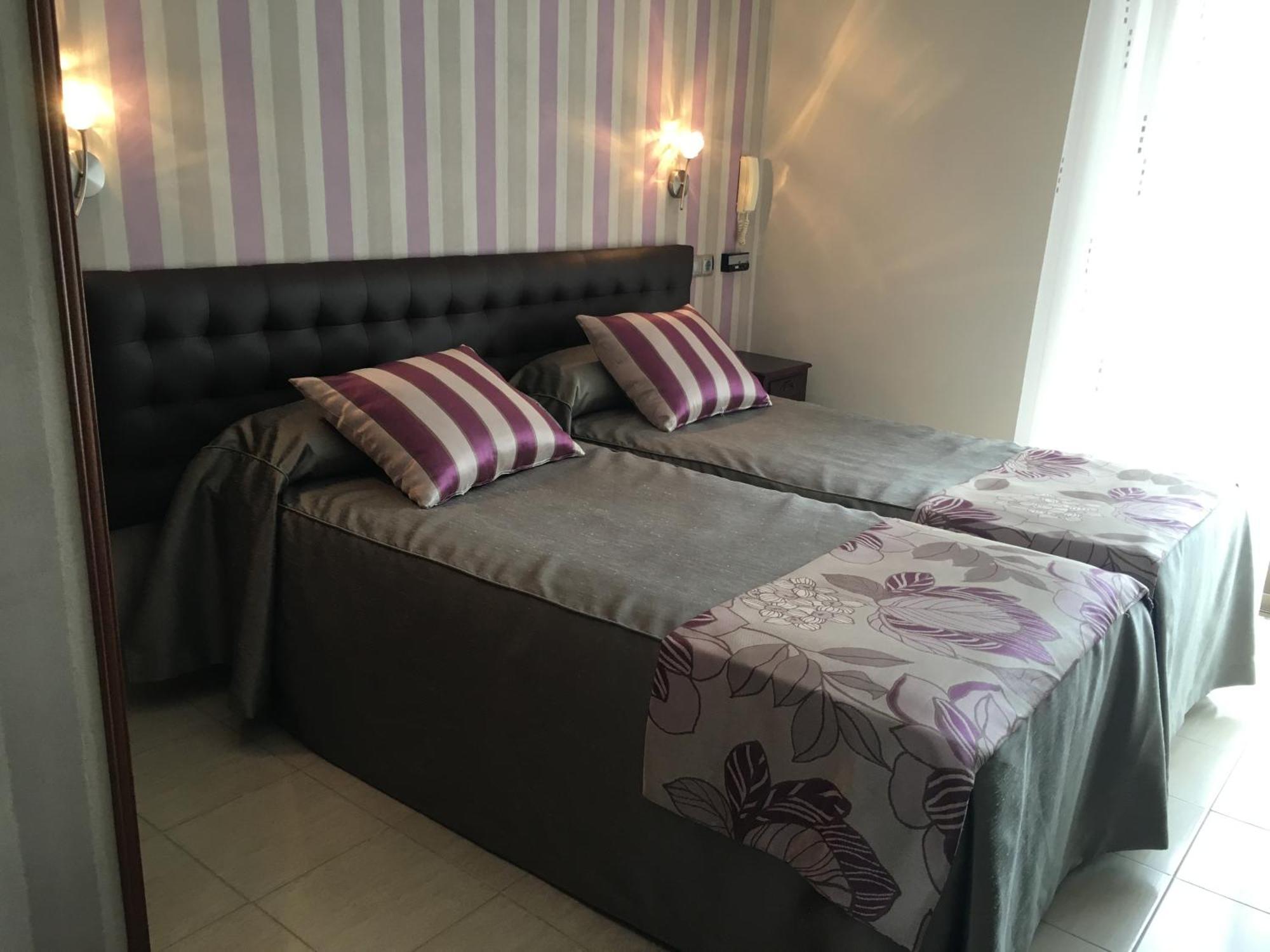 Hostal Sainz Рианьо Экстерьер фото