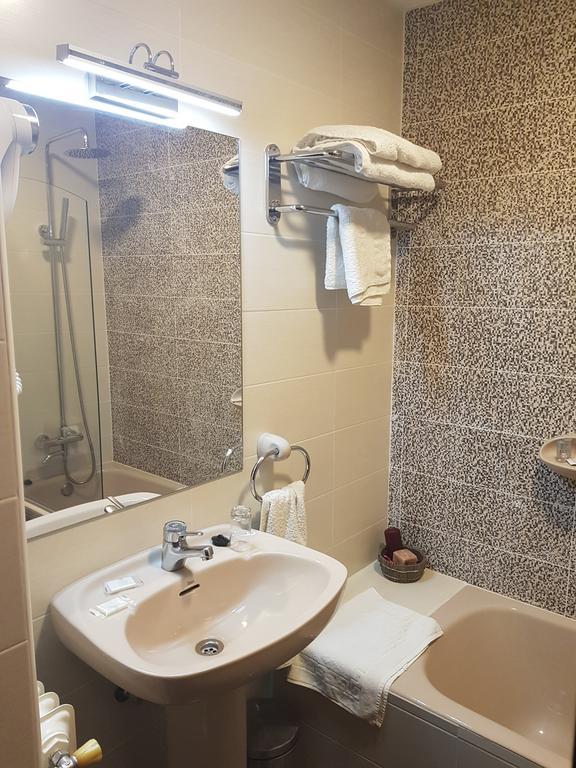 Hostal Sainz Рианьо Экстерьер фото